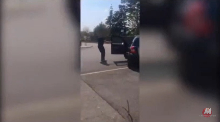 VIDEO CHOC : Un homme de 72 ans fonce sur un homme pour tenter de le tuer