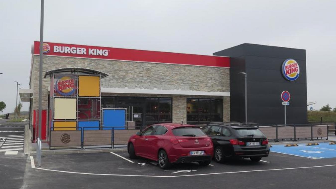 Un homme mitraillé sur le parking d’un Burger King !