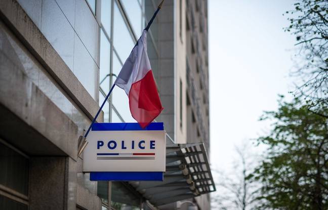 Epinal : Un homme tente de rentrer dans le commissariat et, coincé, finit par se poignarder