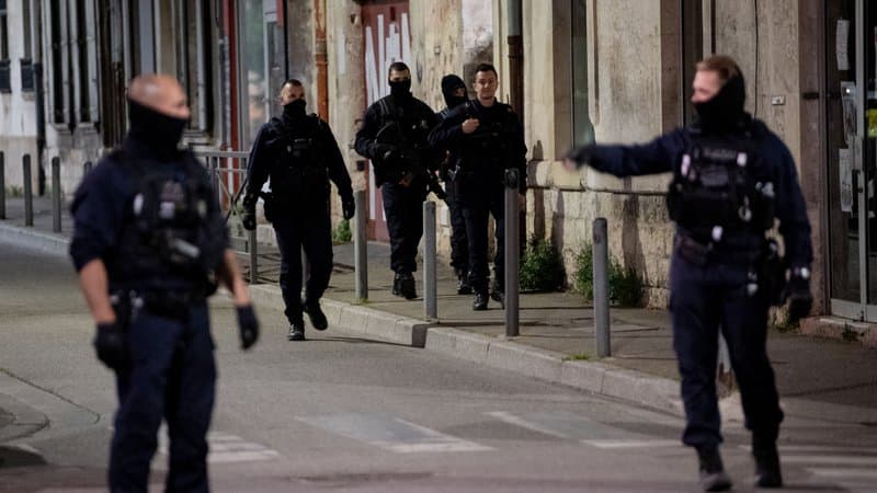 Policier tué à Avignon: ce que l’on sait des quatre suspects interpellés