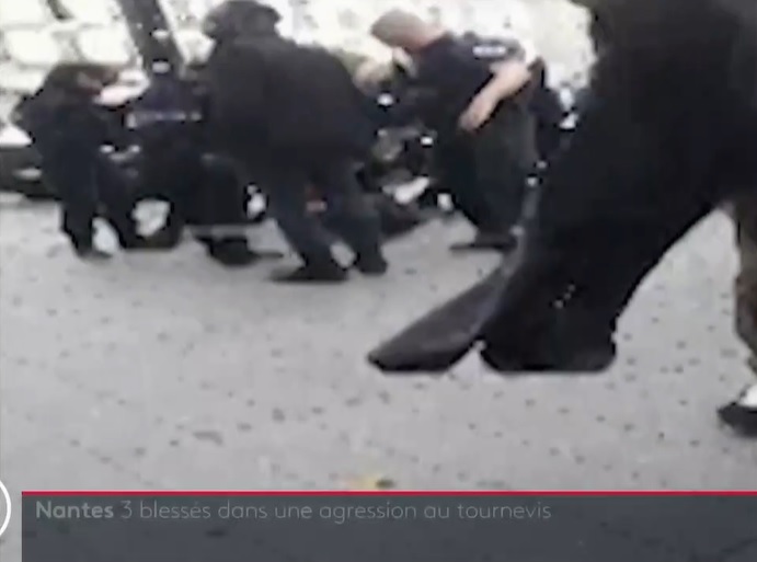 VIDEO : Les images chocs de l’attaque de Nantes !