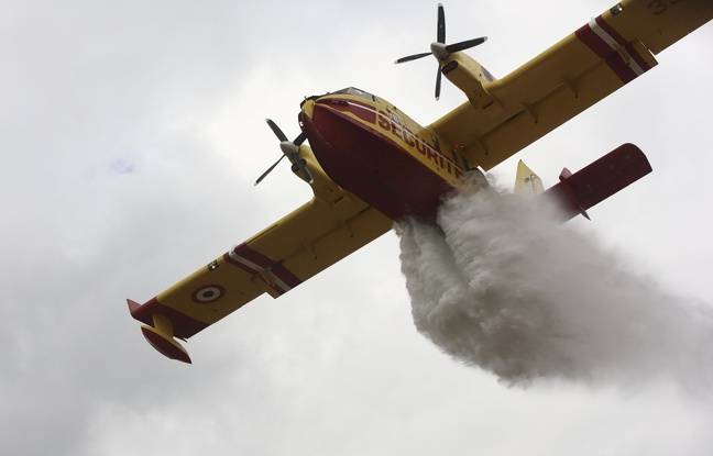 Martigues : Un important incendie s’est déclaré au bord de l’autoroute A55