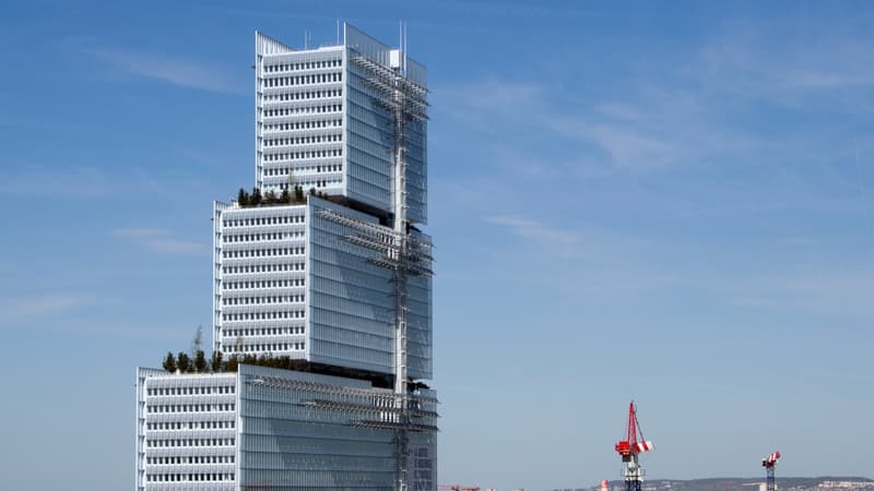 Pass sanitaire: une enquête ouverte sur les menaces de mort contre des députés