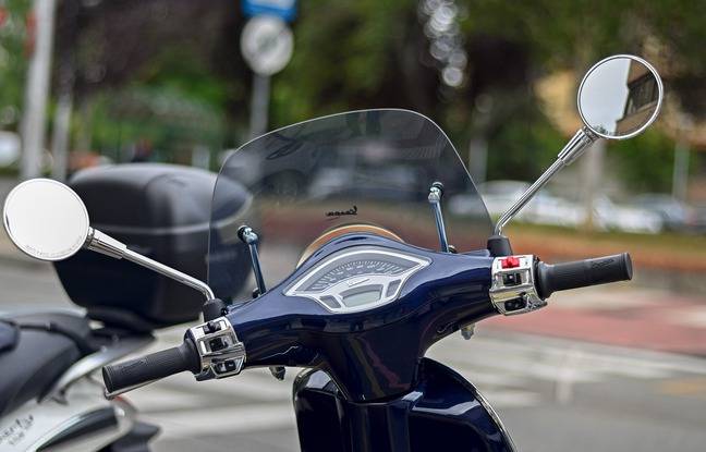 Loire-Atlantique : Il fait des doigts d’honneur aux policiers, s’enfuit à scooter, tombe en panne, se fait arrêter