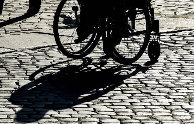 Lyon : Deux hommes tentent de voler un handicapé avant de se faire rattraper par des témoins