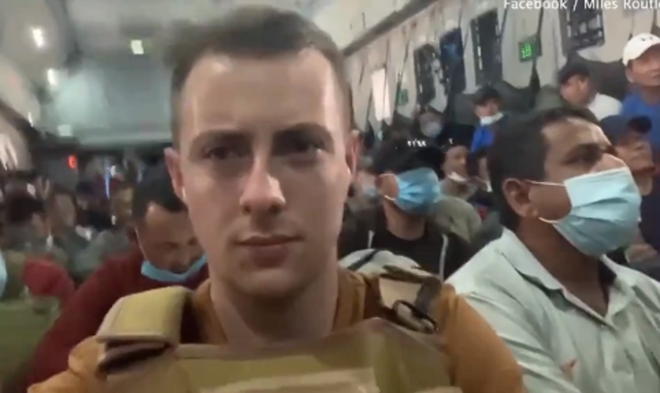 VIDEO : Un étudiant se lance un défi et arrive à Kaboul en même temps que les Talibans !