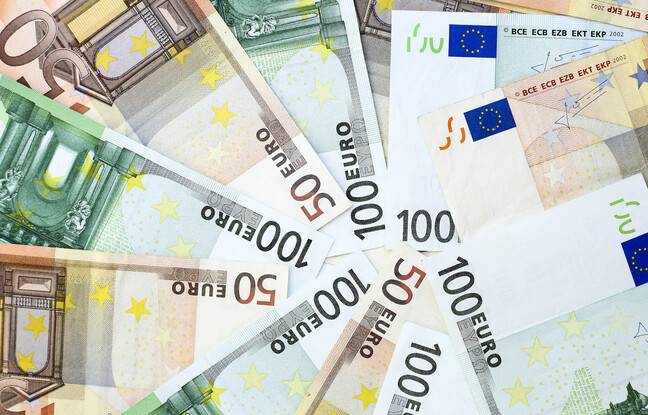 Nîmes : Un conducteur retrouve une mallette contenant 40.000 euros en liquide dans son bus