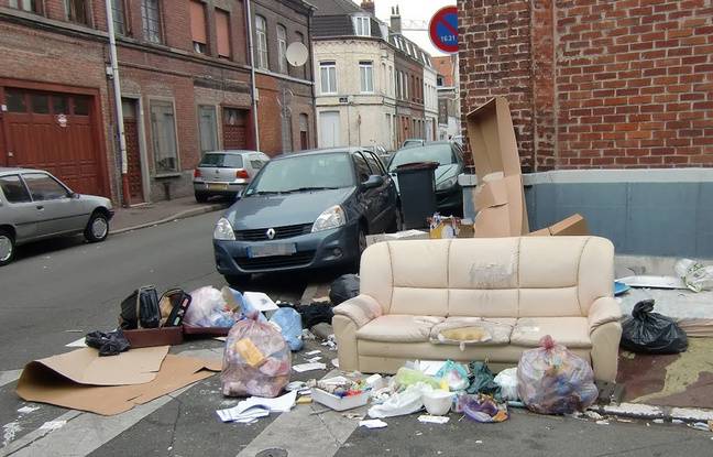 Meurthe-et-Moselle : Environ 30 kg de viande sous-vide abandonnés en cartons parmi les déchets
