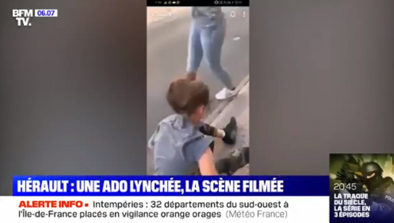 VIDEO CHOC – Une adolescente de 13 ans lynchée : Toute la scène a été filmée !