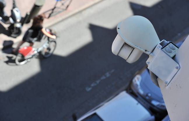 Lyon : Gérald Darmanin réclame plus de caméras de vidéoprotection