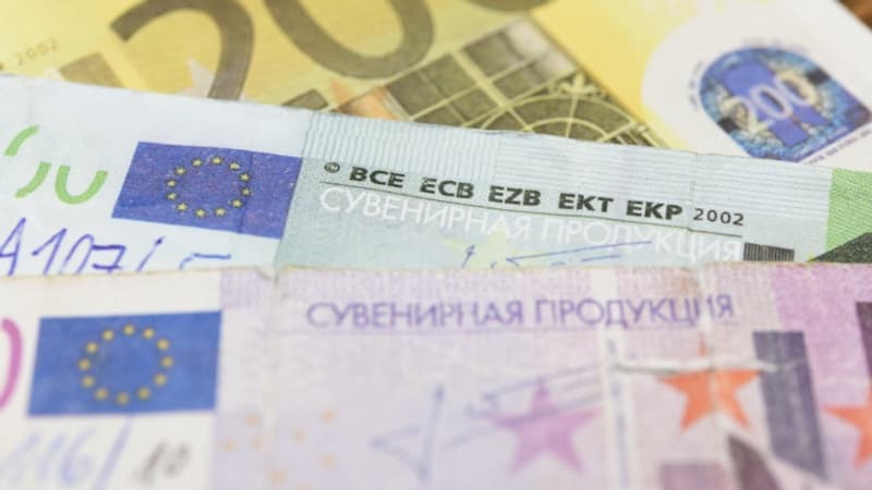 Saisie de 130.000 euros de faux billets à Paris: un suspect mis en examen