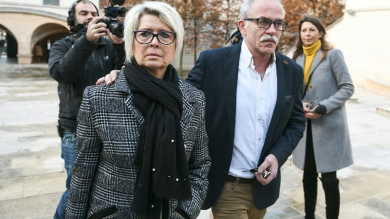 Affaire Daval: les parents d’Alexia racontent “trois années de calvaire” dans un livre