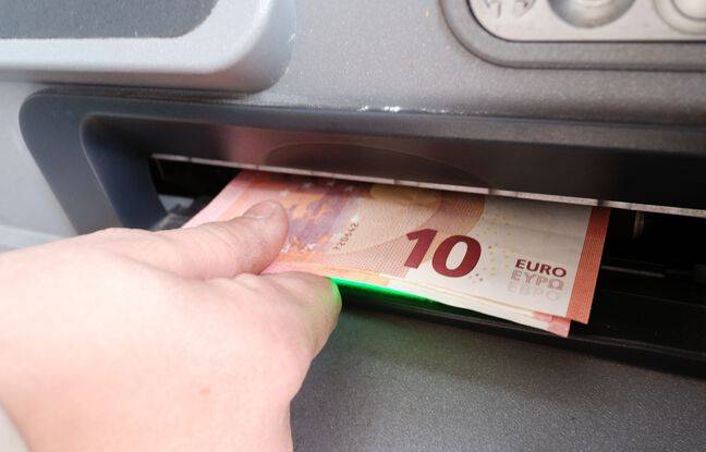 Strasbourg : Deux hommes piègent une septuagénaire qui faisait ses courses dans un hypermarché