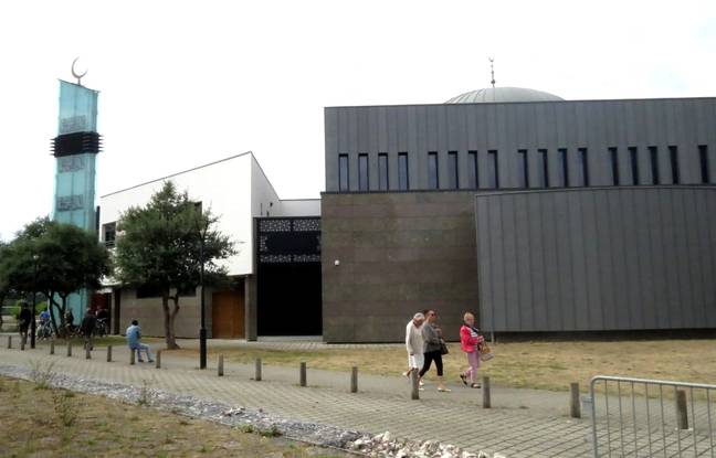 Besançon : Des mosquées encore taguées avec des croix de Lorraine dans le Doubs