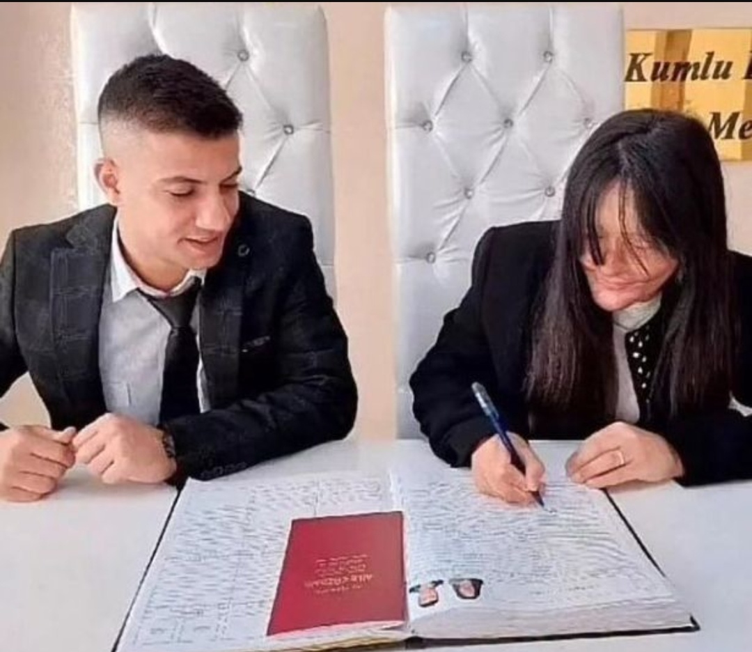 Improbable – Un Turc défigure sa petite-amie à l’acide, elle l’épouse deux ans après