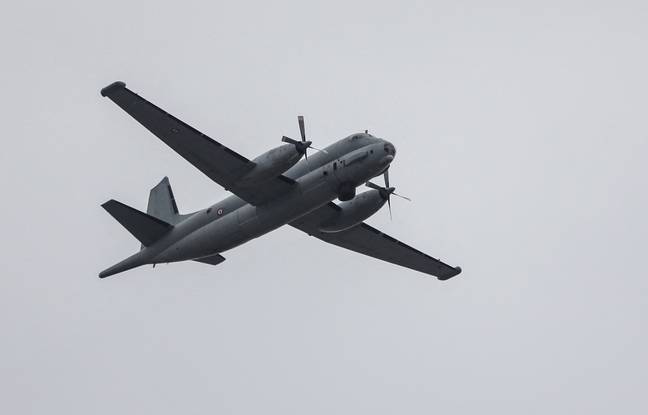 Lorient : Interpellé pour avoir pointé un laser vers un avion de la Marine nationale