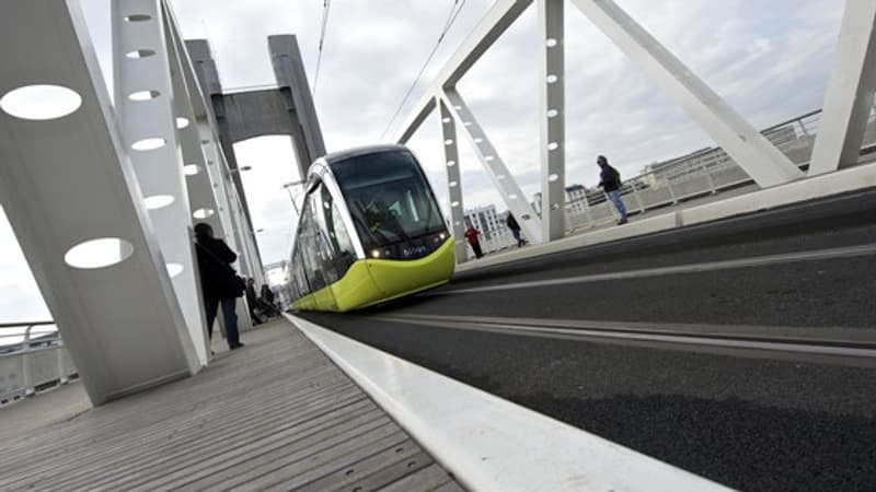 Finistère: bus et tramways suspendus à Brest après des violences urbaines