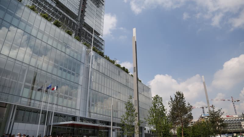 Ultradroite: l’ex-militaire jugé pour entreprise terroriste, condamné à 9 ans de prison ferme