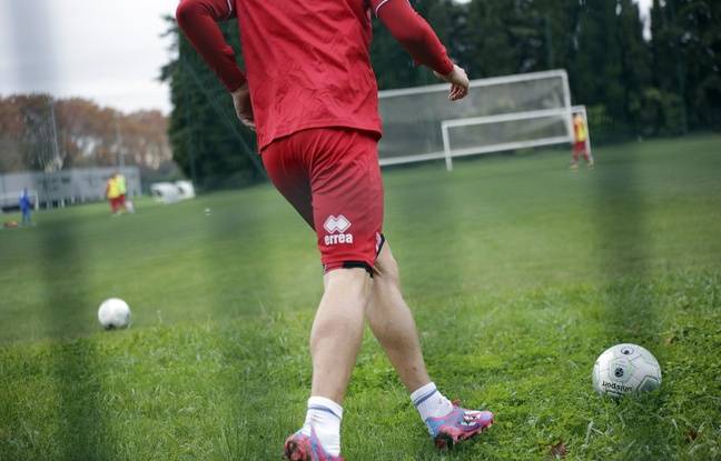 Isère : Un joueur blessé d’un coup de couteau lors un match de football à Saint-Romans