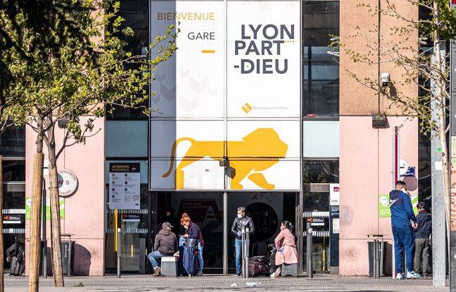 Lyon : Un homme vient au secours de sa fille, victime d’une agression sexuelle à la Part-Dieu