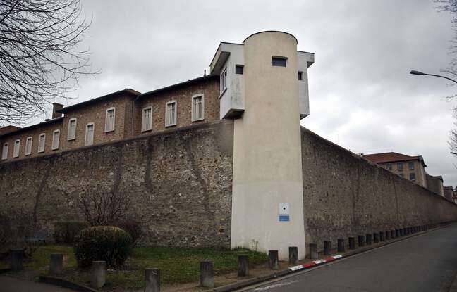 Haut-Rhin : Trois mineurs arrêtés pour avoir envoyé un colis dans la cour d’une prison