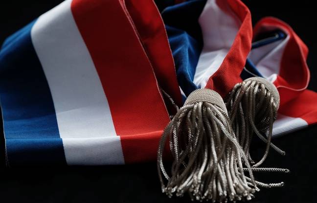 Seine-Maritime : Menacé de mort sur Facebook car il veut fermer une école, un maire porte plainte