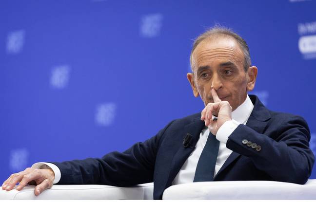 Une mairie du Loiret taguée après le parrainage d’Eric Zemmour