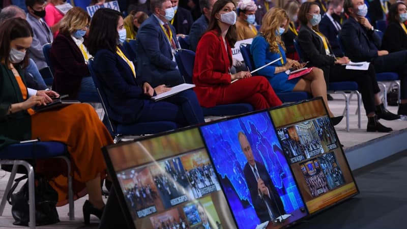 Conflit en Ukraine: de nombreux médias internationaux suspendent leur activité en Russie