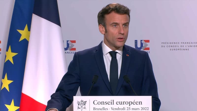 “Des publications inacceptables”: Macron dénonce les caricatures partagées par l’ambassade russe à Paris