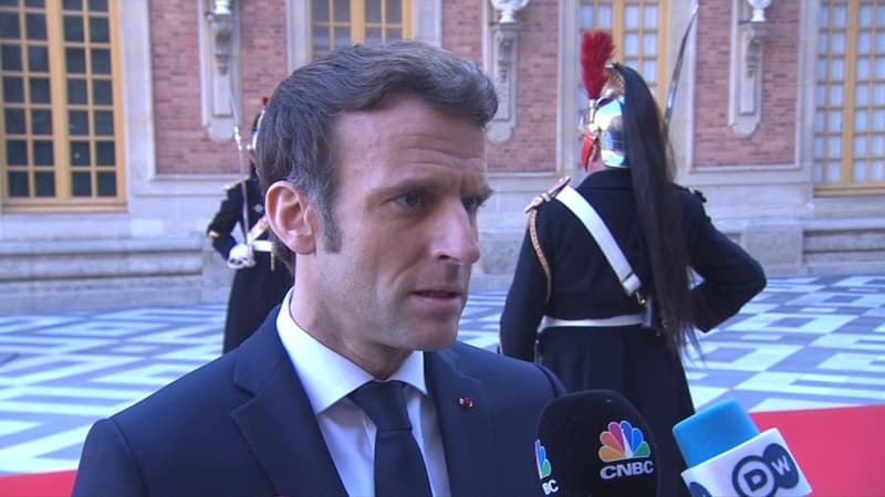 Adhésion de l’Ukraine à l’UE: Macron exprime ses réticences mais ne veut pas “fermer la porte”