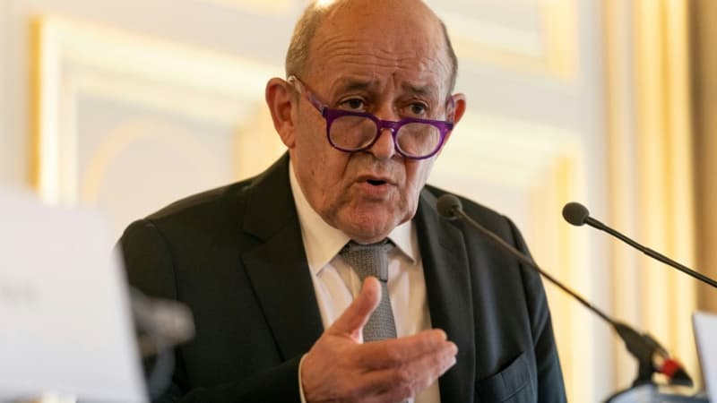 Menace nucléaire: la France envoie “des produits médicaux”, dont de l’iode, à l’Ukraine