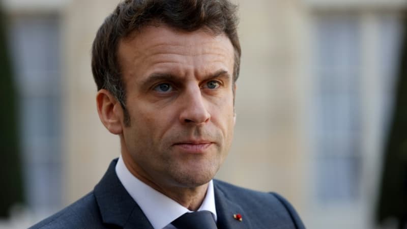 Achat de gaz russe en roubles: Macron juge que l’exigence de Poutine n’est “pas possible” ni “contractuelle”