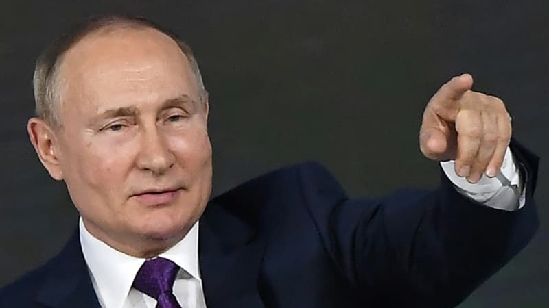 Vladimir Poutine ordonne de faciliter l’envoi de combattants “volontaires” en Ukraine