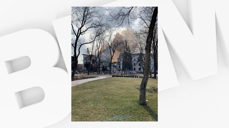 Théâtre bombardé à Marioupol, aide américaine: où en est-on au 21ème jour de l’invasion russe en Ukraine?