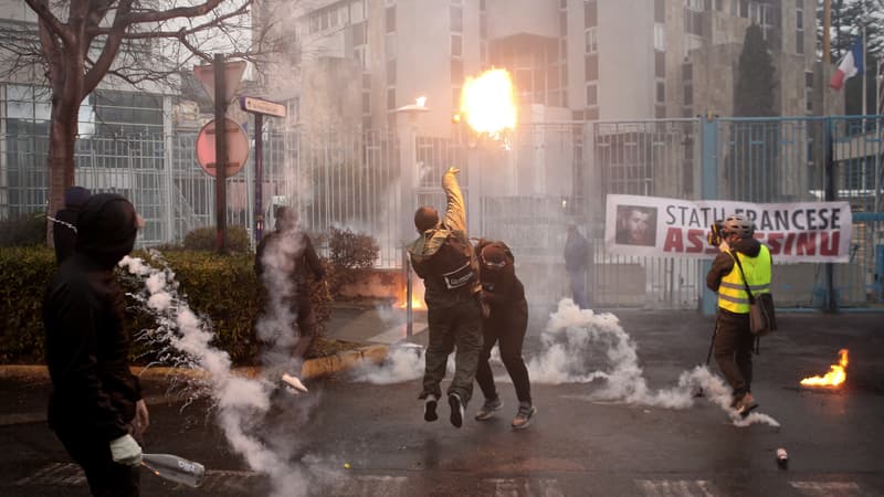 “Un miracle qu’il n’y ait pas eu de mort”: “consternation” des policiers après les violences en Corse