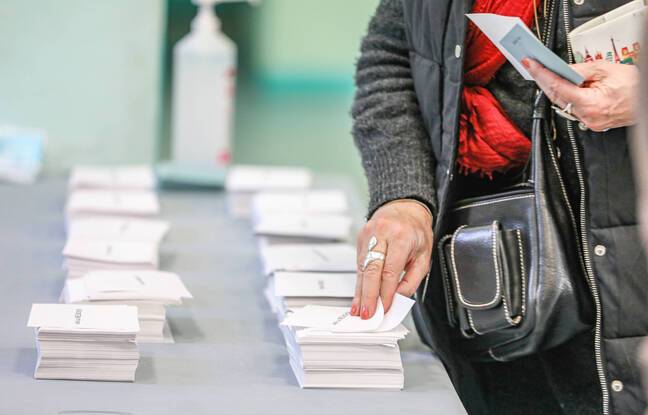 Présidentielle 2022 : Le premier adjoint au maire de Rillieux-la-Pape menacé de mort dans un bureau de vote