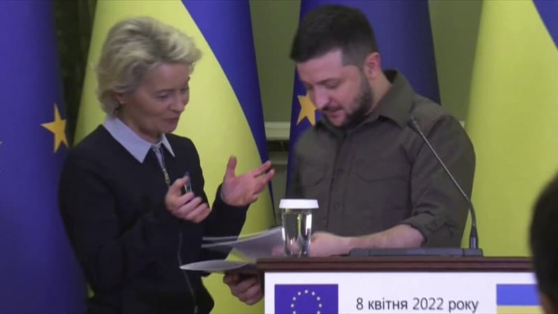 À Kiev, Von der Leyen remet les documents pour la demande d’adhésion de l’Ukraine à l’UE à Zelensky
