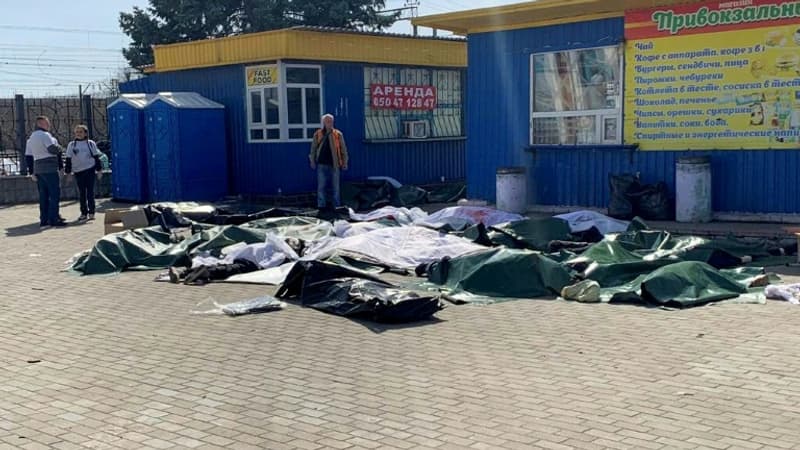 Attaque sur la gare de Kramatorsk: Volodymyr Zelensky dénonce un “mal sans limite”
