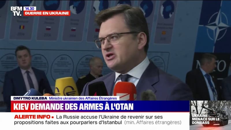 Dmytro Kuleba, ministre ukrainien des Affaires étrangères demande des armes à l’Otan