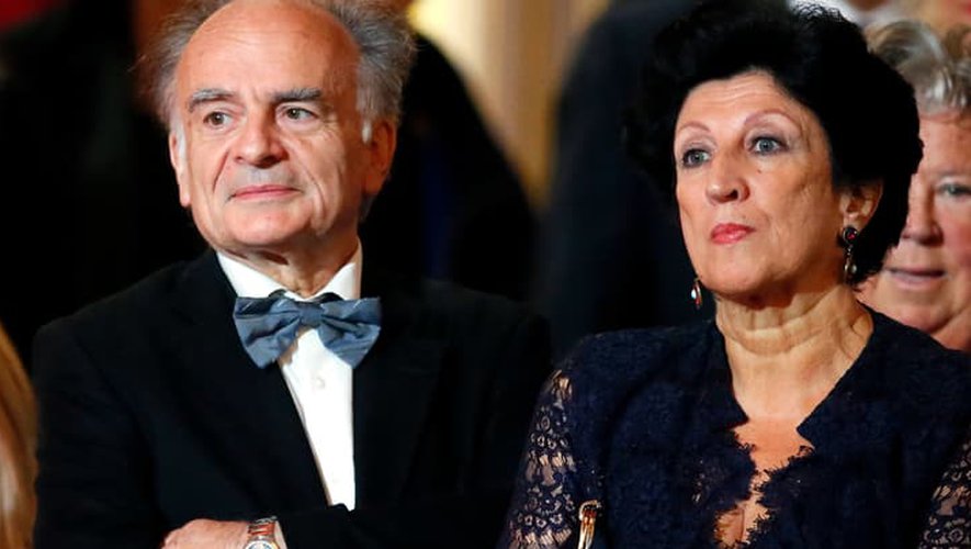 Le père d’Emmanuel Macron défend son fils publiquement !