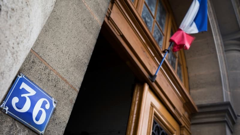 Viol au 36 quai des Orfèvres: le procès en appel de deux policiers s’ouvre ce mardi