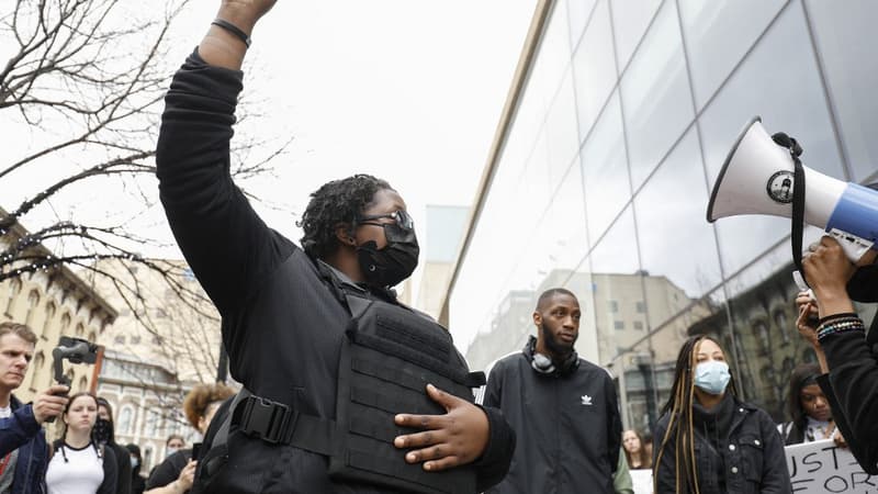 États-Unis: manifestation dans le Michigan après la publication de vidéos montrant un policier blanc tuant un homme noir