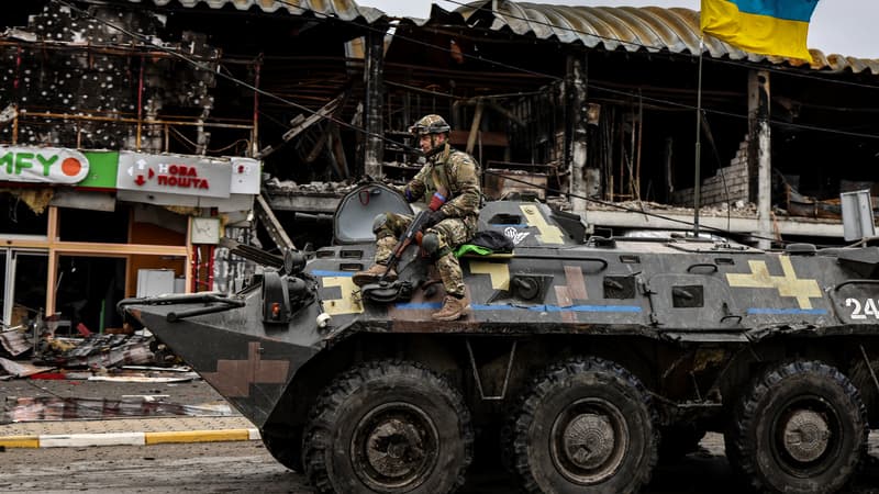 L’Ukraine se dit prête pour la “grande bataille” dans l’est, les évacuations se poursuivent