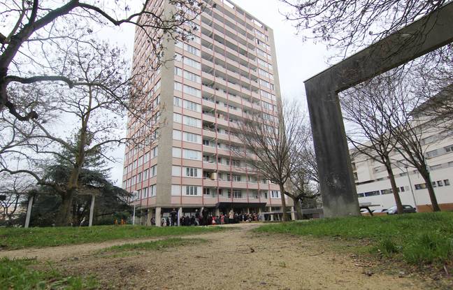 Rennes : Un homme de 21 ans mis en examen après le meurtre à coups de couteau à Maurepas