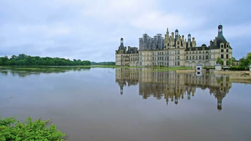 Chambord: une automobiliste sous stupéfiants renverse et tue deux cyclistes néerlandais