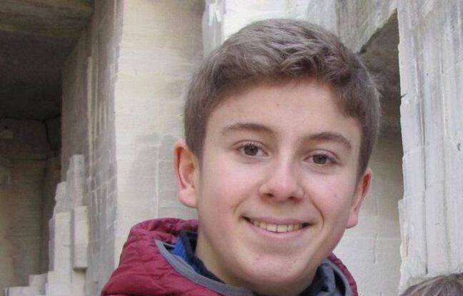 Les corbeaux célèbres : Avec ses onze lettres, Simon Robbes voulait « rassurer les parents » de Lucas Tronche