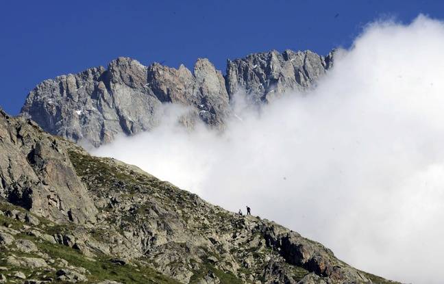 Hautes-Alpes : Chute mortelle d’un couple d’alpinistes tchèques dans le massif des Ecrins