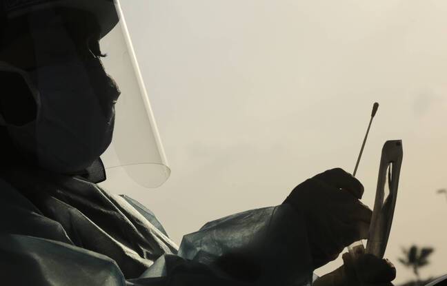 Covid-19 : Plus de trente pharmacies accusées d’avoir détourné 53 millions d’euros avec des faux tests