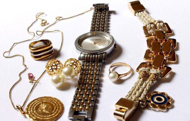 Yvelines : Braquage à main armée d’une bijoutirie Leclerc, deux blessés