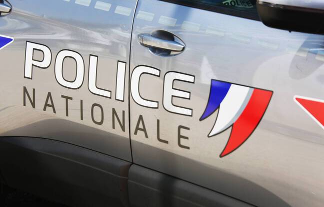 Alès : En cherchant sa pièce d’identité dans sa sacoche, il montre la drogue aux policiers